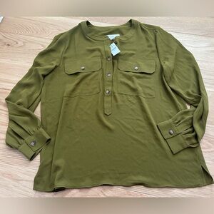 LOFT Green Blouse Women’s Shirt Medium M